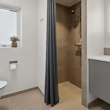 Schönes Haus In Mit Sauna Romo