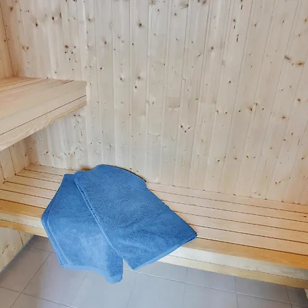 5 Bedroom Beautiful In * Romo